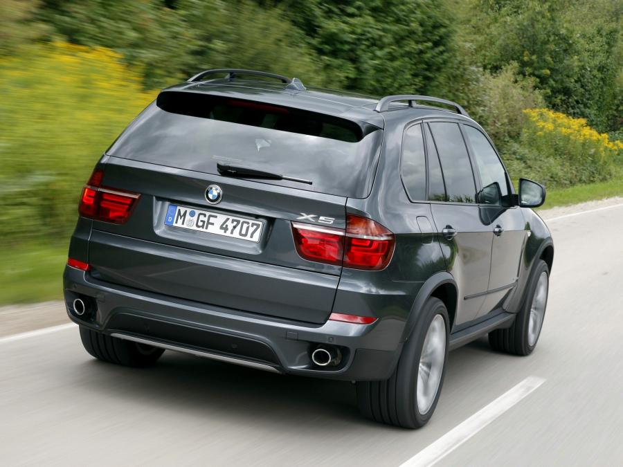  BMW X5 xDrive 3.0d 2011 года  (фото 3 из 15)